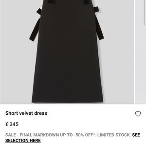 Chic Black Velvet Mini Dress